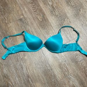 Victoria Secret 34B Biofit Demi Uplift